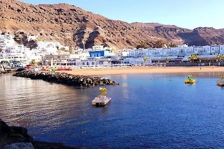 Harrys Atico Puerto De Mogan Lägenhet